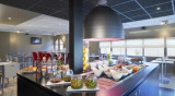 Buffet-petit-dejeuner-hotel-le-mans