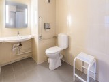 shower-room-hotel-le-mans