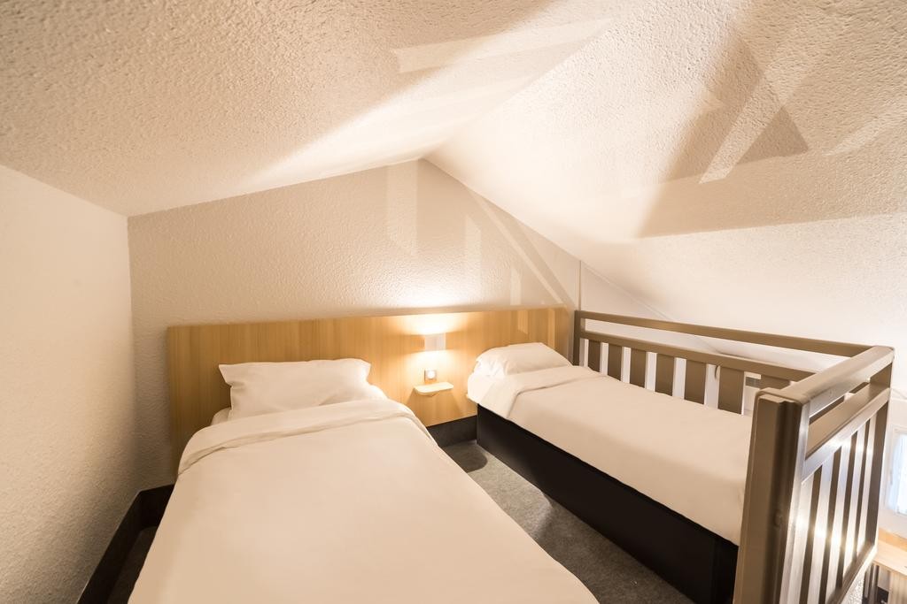 Chambre quadruple chambre-quadruple-hotel-le-mans
