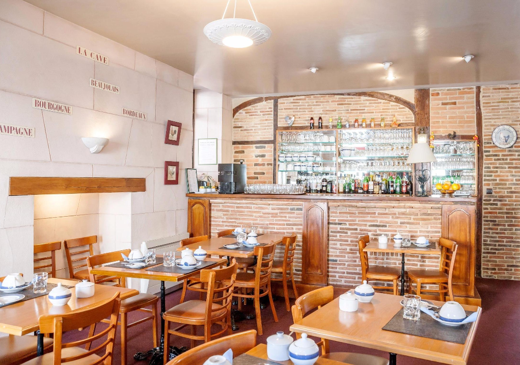 restaurant-1-1320