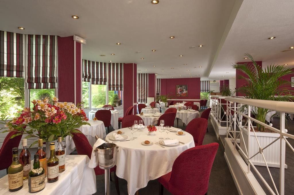 restaurant-hotel-circuit