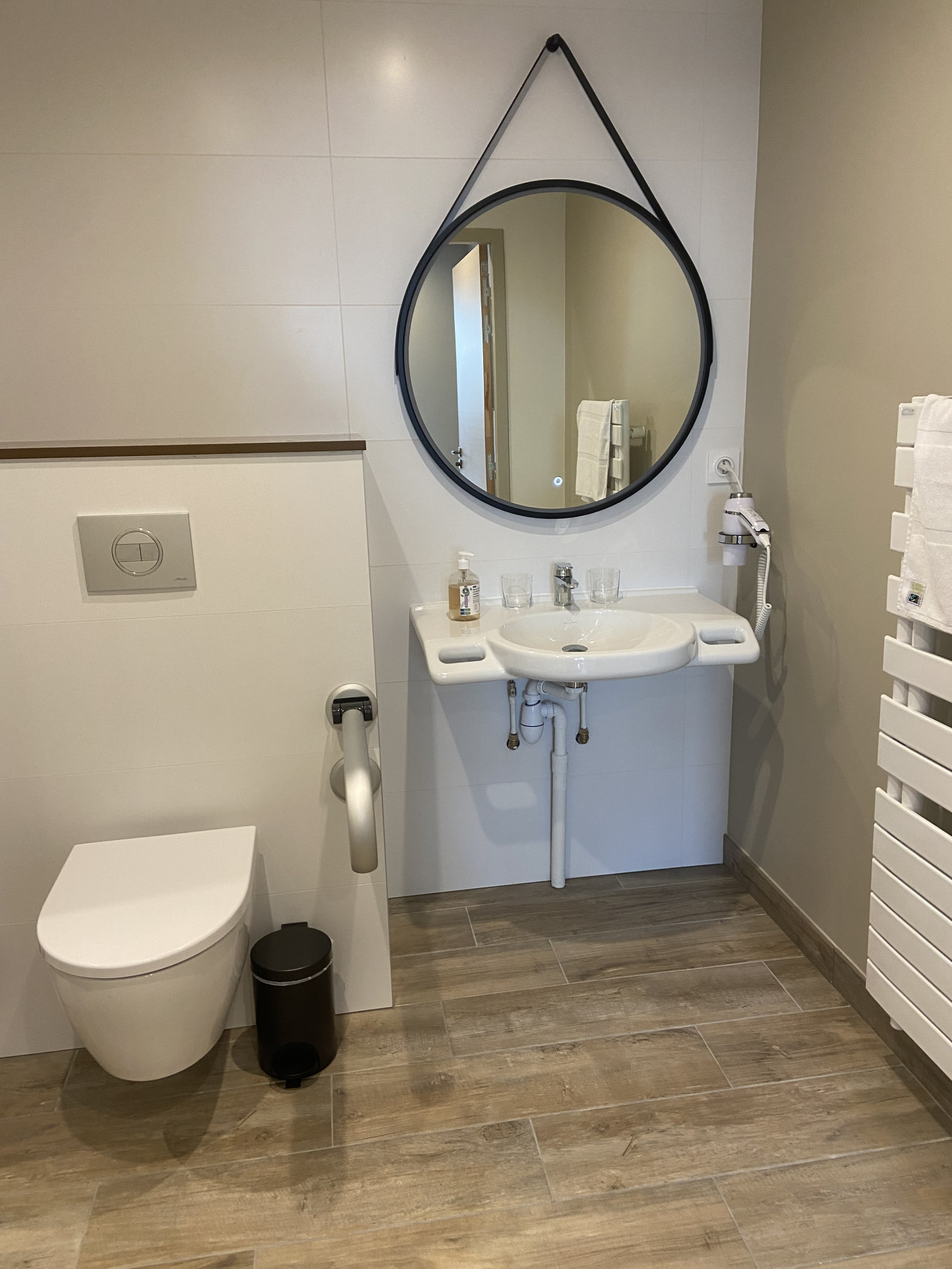 salle de bain à 15mn du circuit des 24h