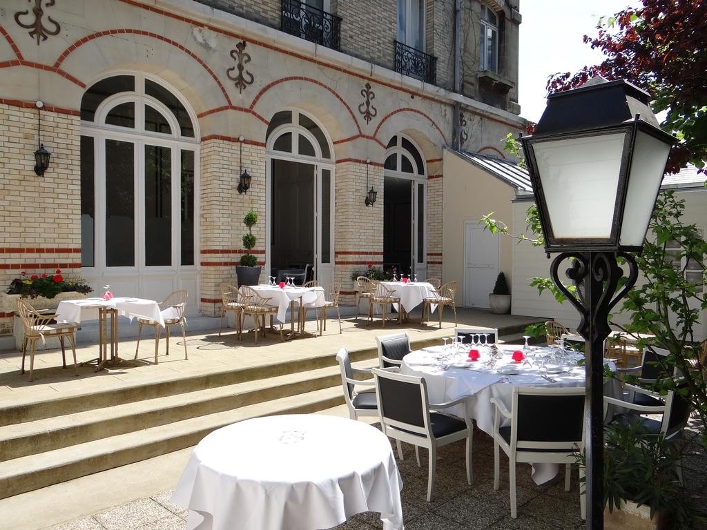 terrace-hotel-circuit-le-mans