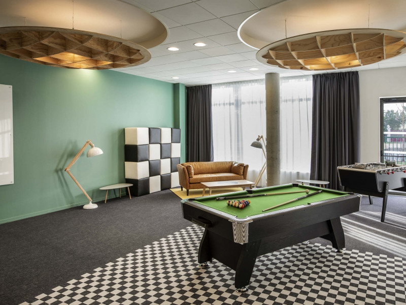 Billard room billard-room-hotel-circuit-24-hours