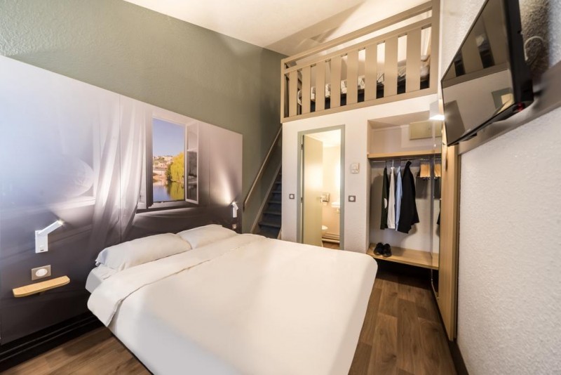 chambre-quadruple-hotel-le-mans