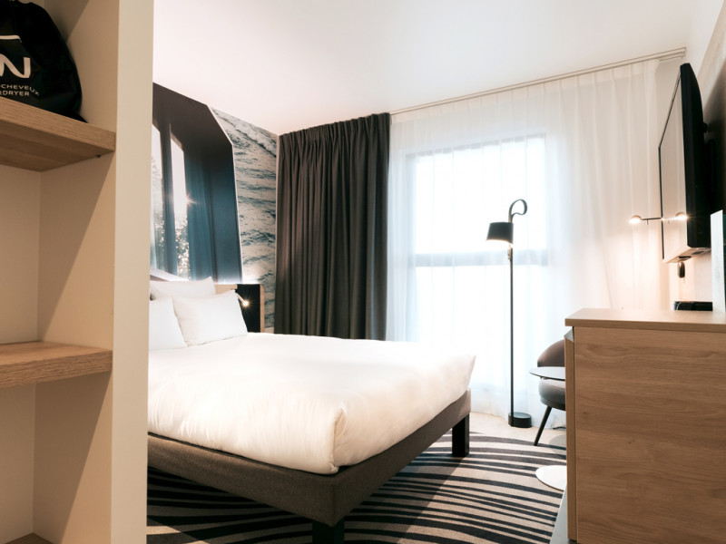 hso82-chambre4-709 hso82-chambre4-709