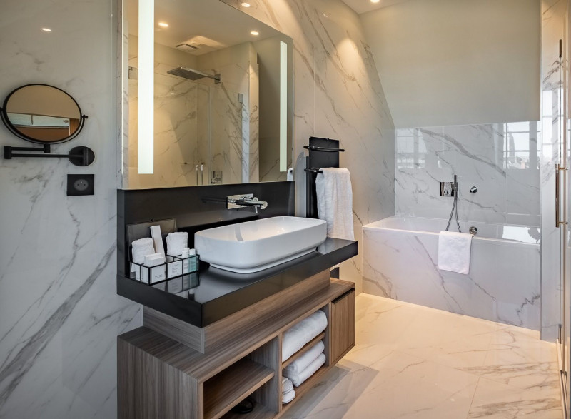 salle de bain-1h du circuit des24h