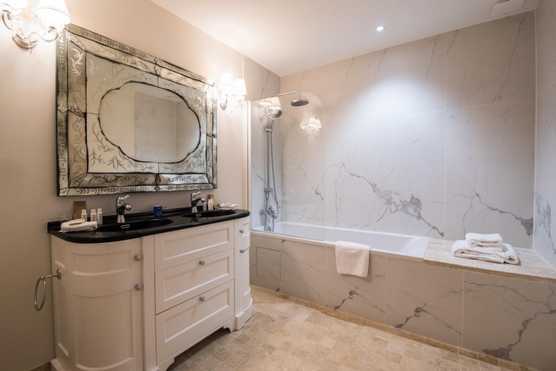 Bathroom bathroom-hotel-le-mans