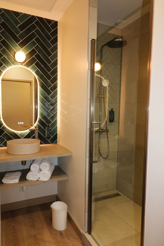 salle de bain chambre supérieure salle de bain chambre supérieure