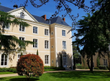 Château aux portes du circuit du Mans