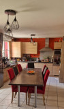 Kitchen - 20 minutes from the circuit