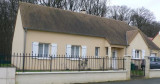 Façade maison d'hôtes pour les 24 heures du Mans