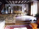 salle_à_manger_hôtes_24h_lemans_b&b