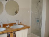 salle_de_bain_hôtes_24h_lemans_b&b