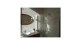 bathroom_room_guestshouse_24h_lemans_castel