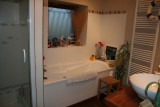 bathroom_guestshouse_24h_lemans_b&b