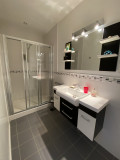 Bathroom - 15 min from circuit