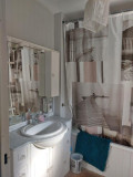 Bathroom - 20 min from circuit