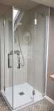 bathroom - Comfortable guest rooms 7 minutes from the 24-hour race circuit