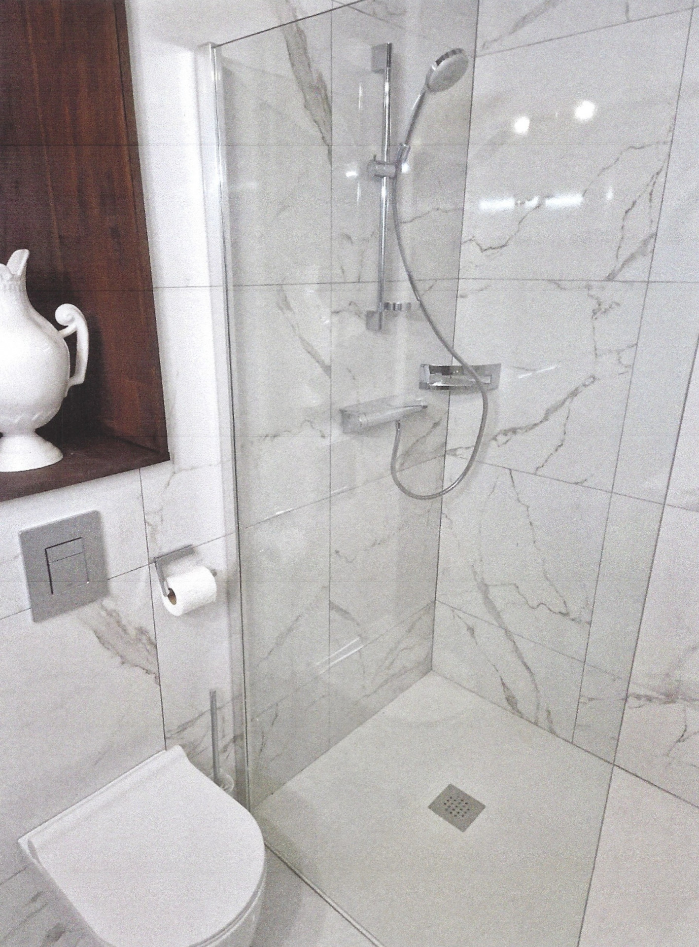 5 chambres avec salles de bain privatives à 20mn du circuit