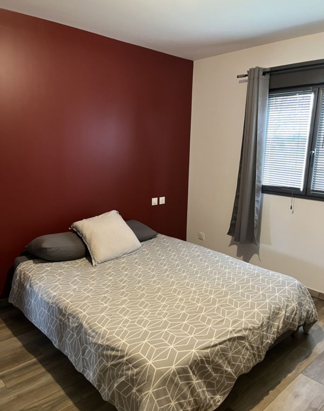 room 1 - 2 minutes from the 24-hour circuit