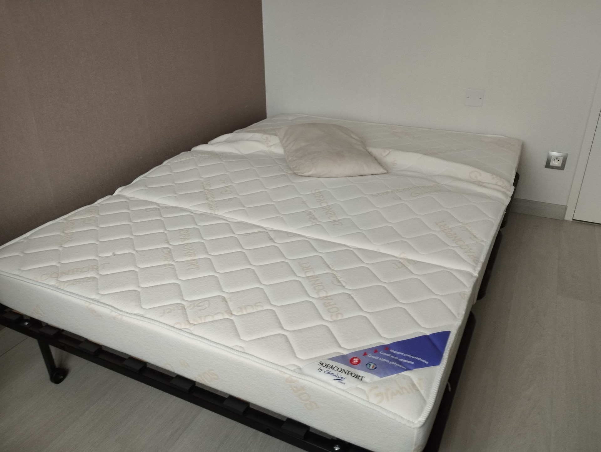 chambre avec clic clac