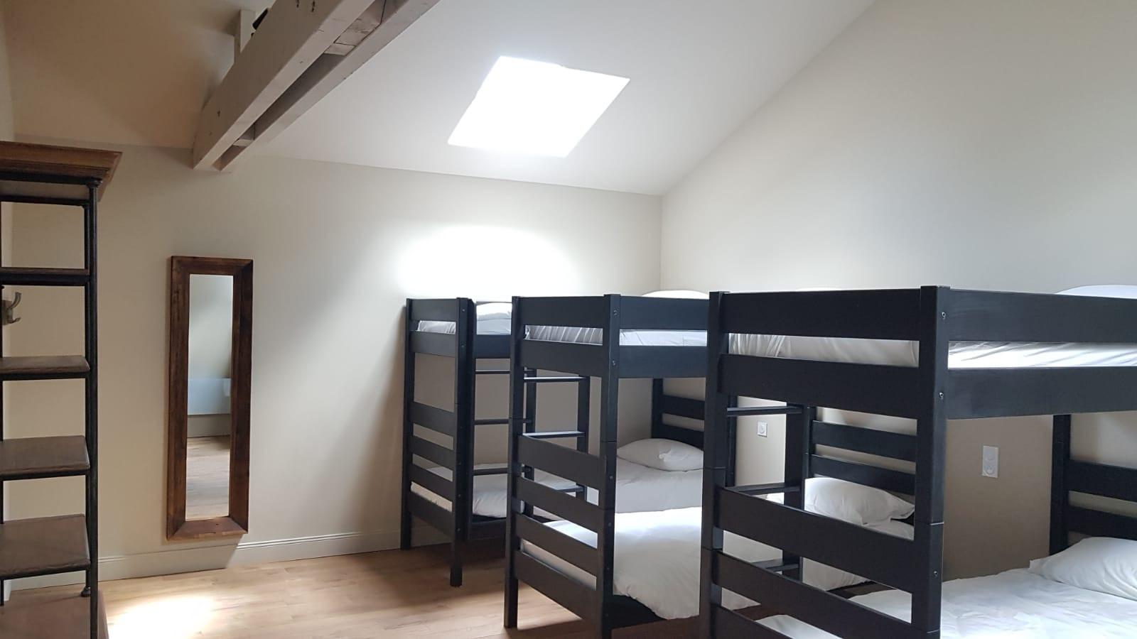 chambre avec lits superposés
