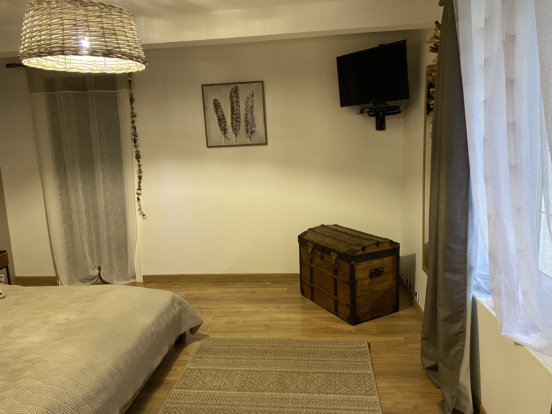 Chambre avec salle de bain privative