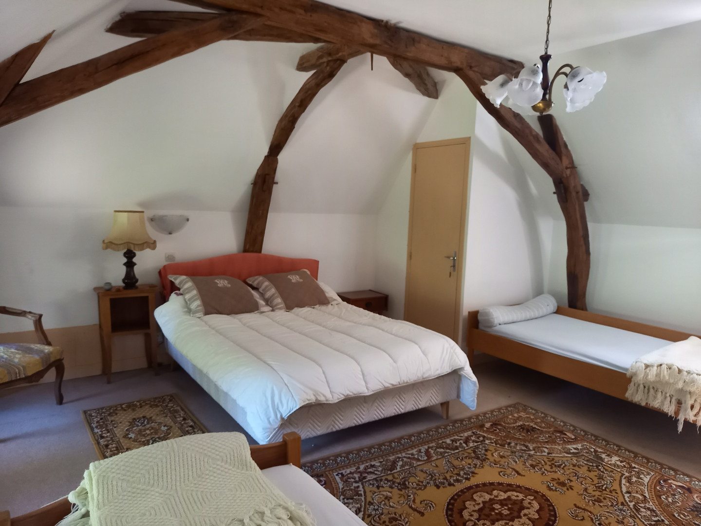 chambre beige