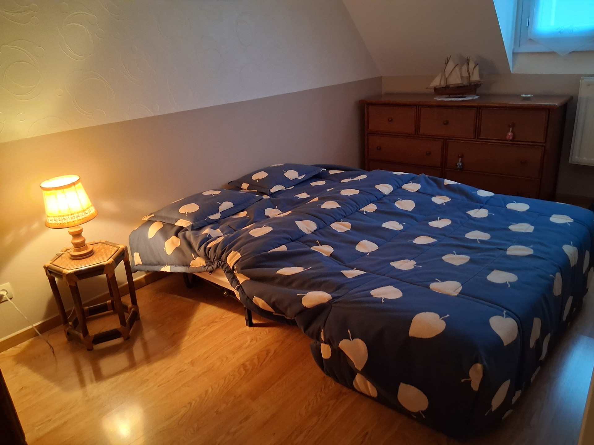 Bedroom converible