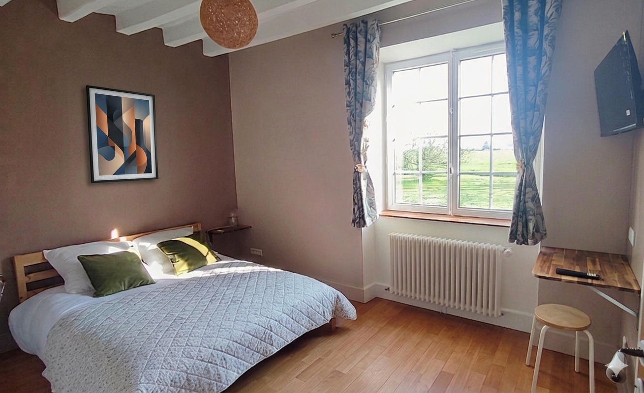 Chambre d'hôtes avec salle de bain à partager à 15 minutes du Circuit des 24 Heures Chambre d'hôtes avec salle de bain à partager à 15 minutes du Circuit des 24 Heures