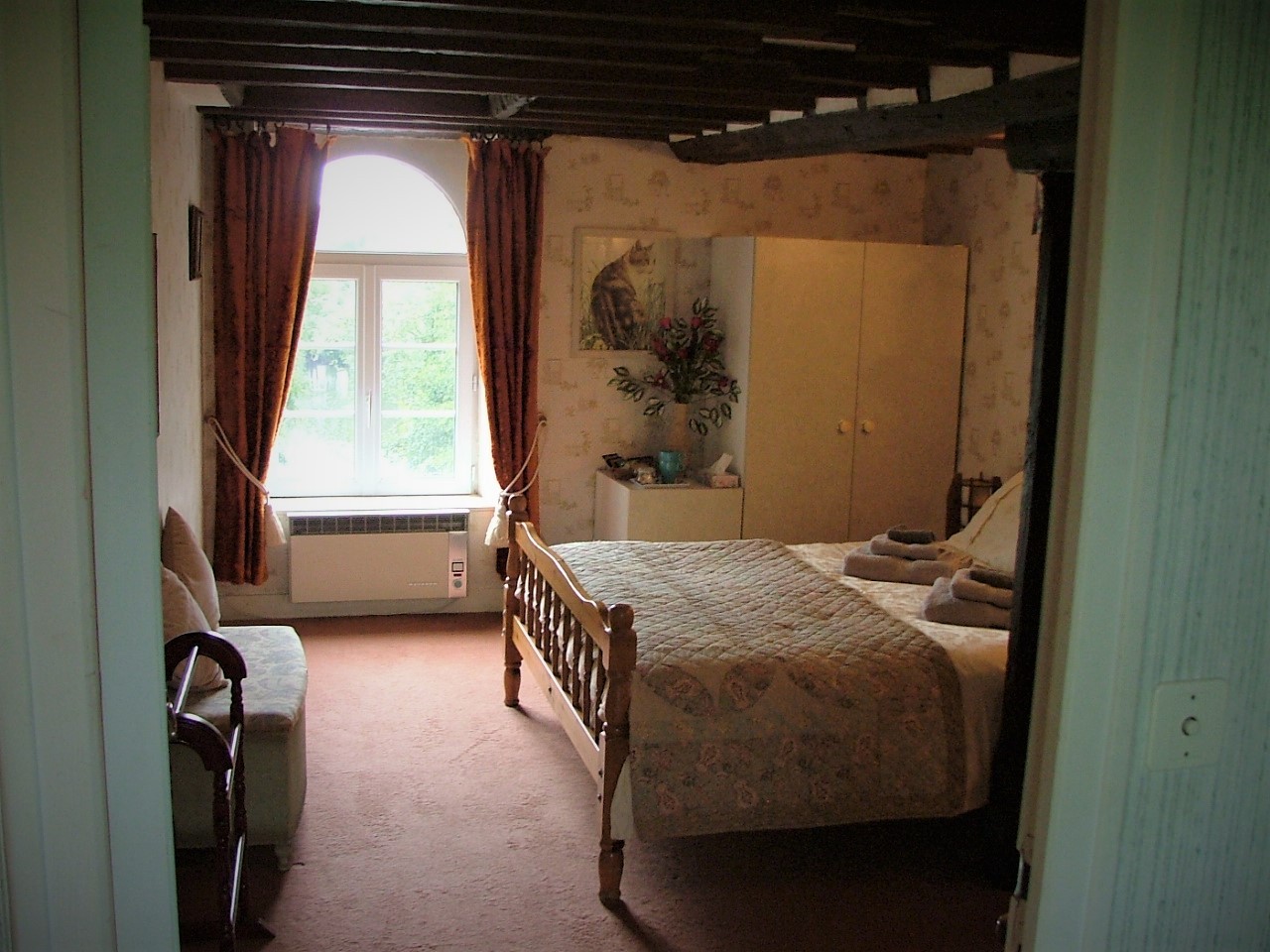 chambre_double_hôtes_24h_lemans_b&b