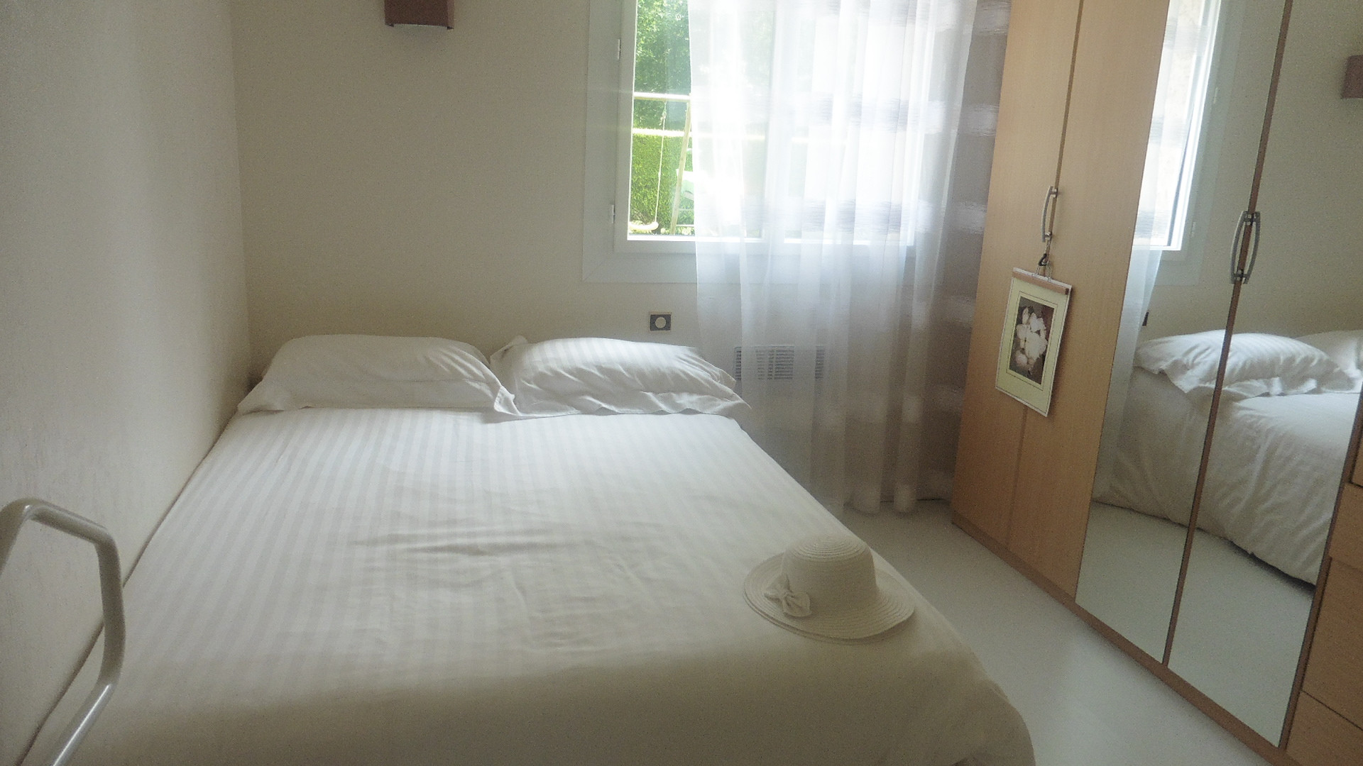 double room 15 minutes from the circuit