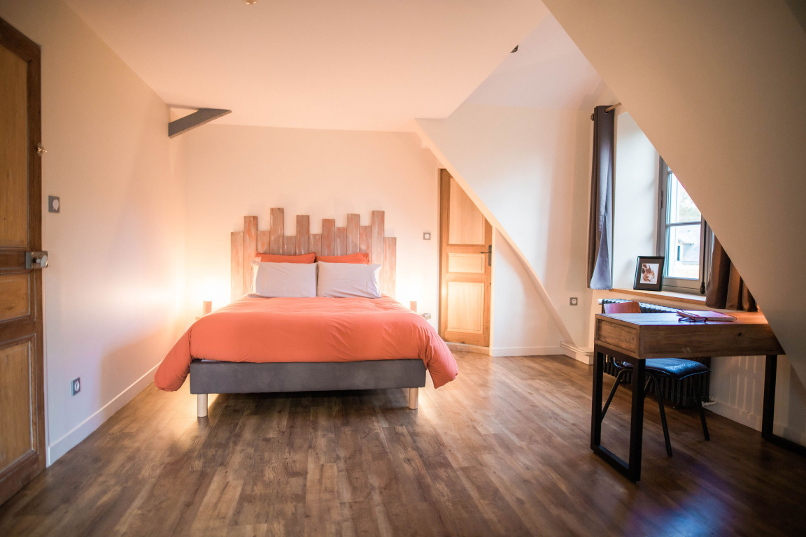 chambre - gîte à 12mn du circuit des 24H