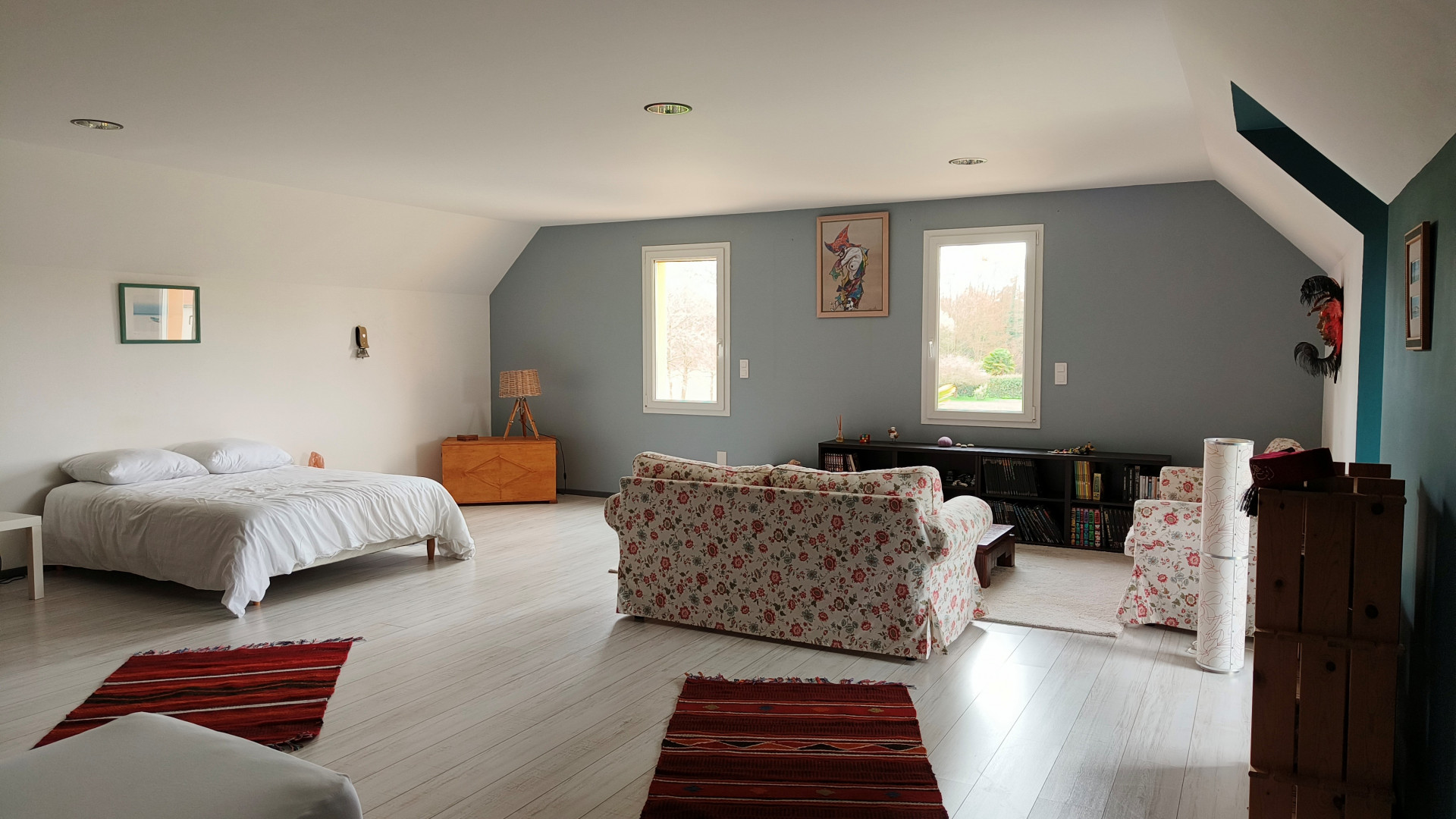 Chambre spacieuse avec salle de bain privative à 10mn du circuit