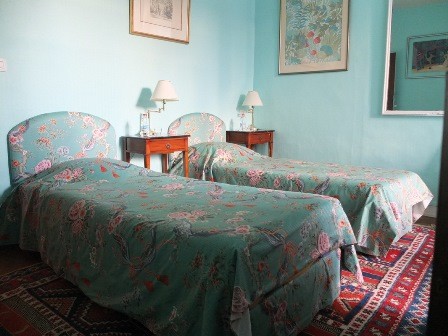 twin_room_lemans_24h_race_b&b