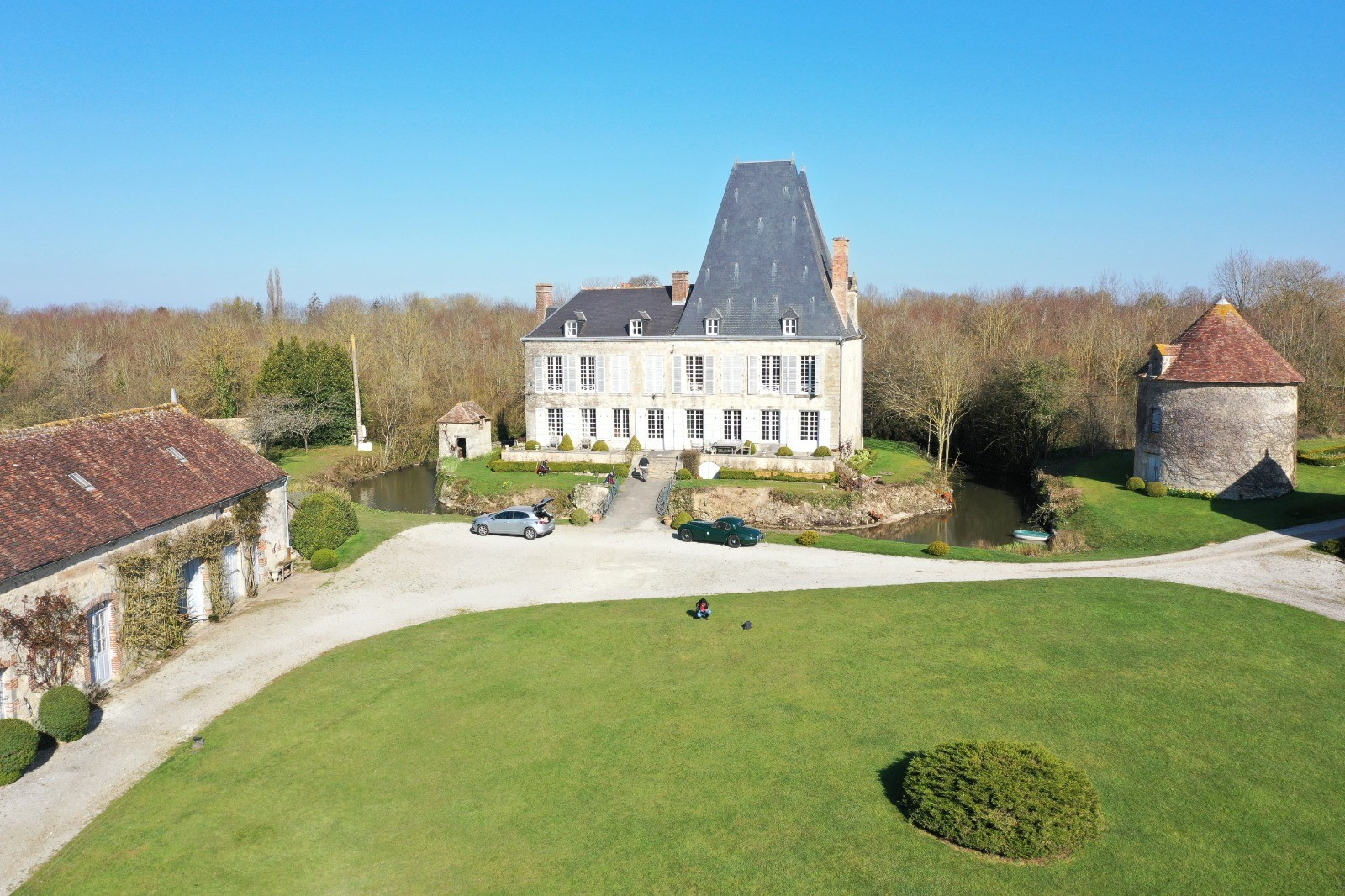 chateau