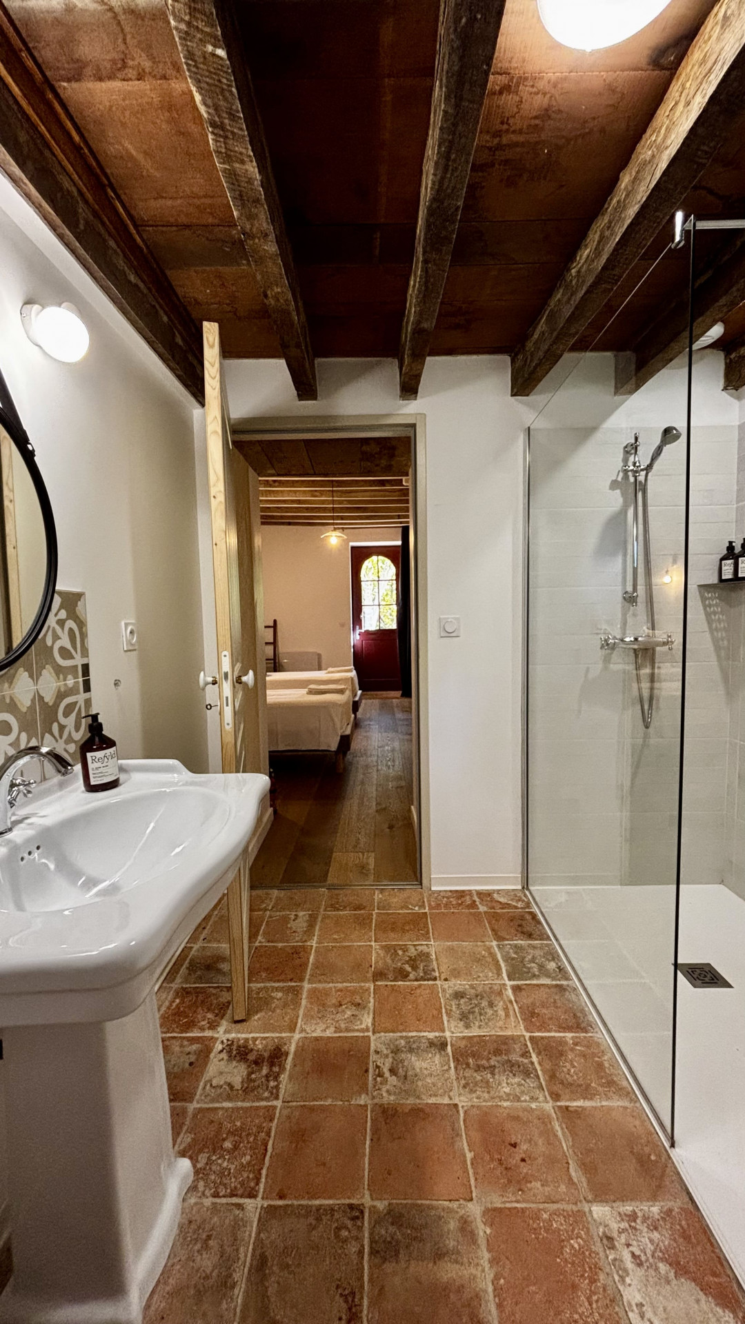 Domaine 5 chambres avec salles de bain privatives à 30mn du circuit