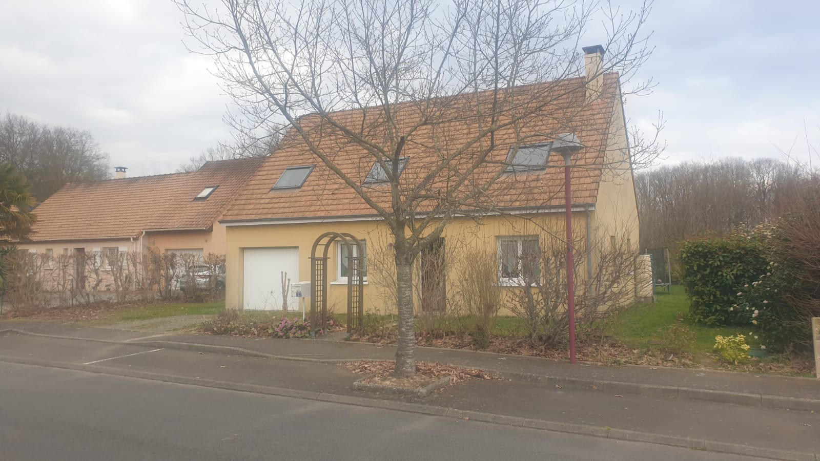 Extérieur Maison - à 20 min du circuit