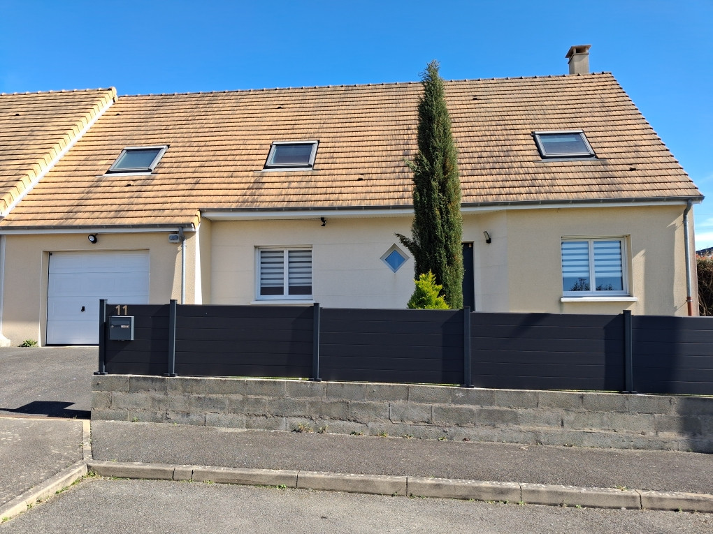 Facade -- 3 chambres d'hôtes à 20 minutes du circuit des 24H