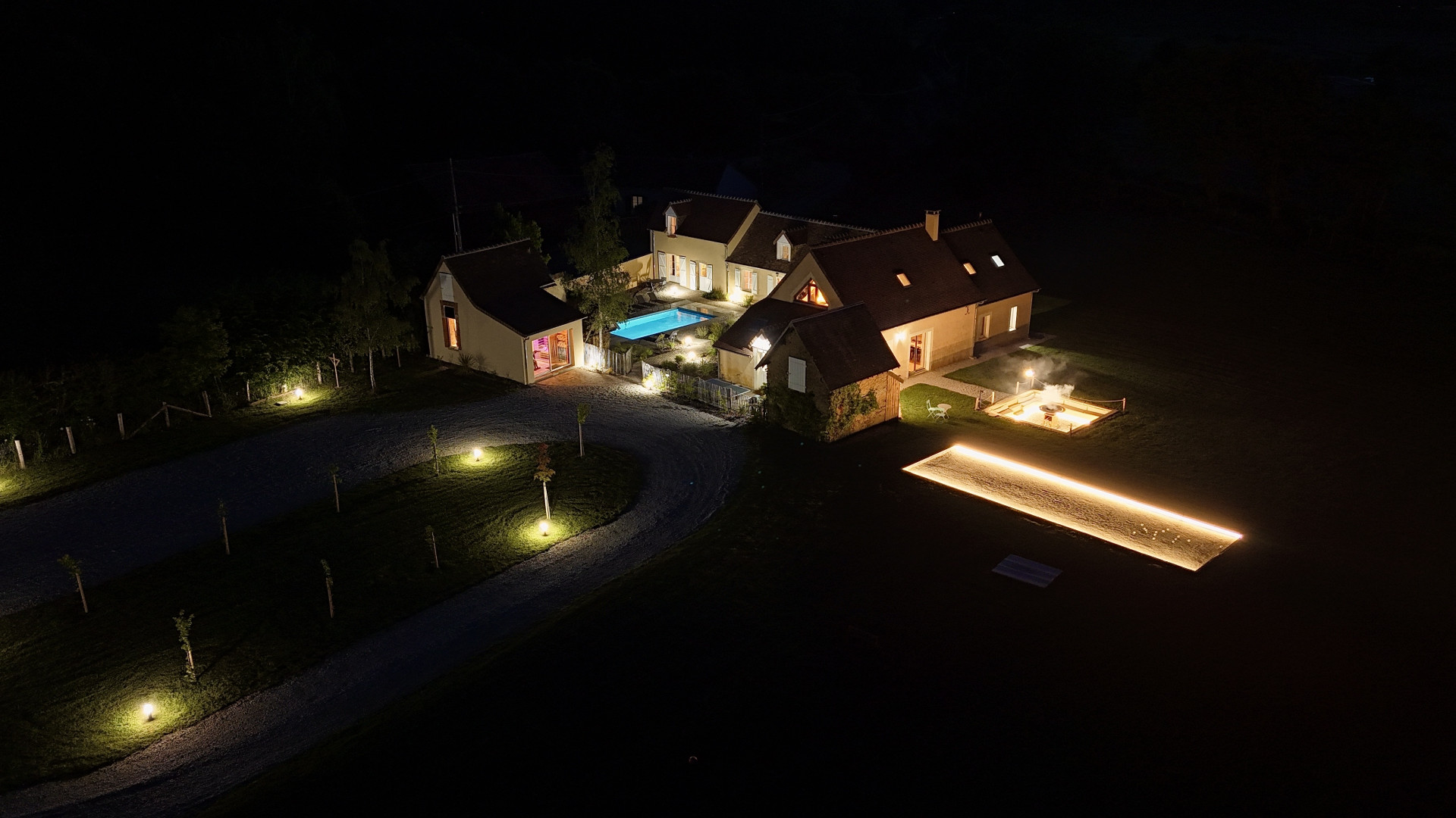 Gîte pour 15 personnes - 10mn du circuit des 24H