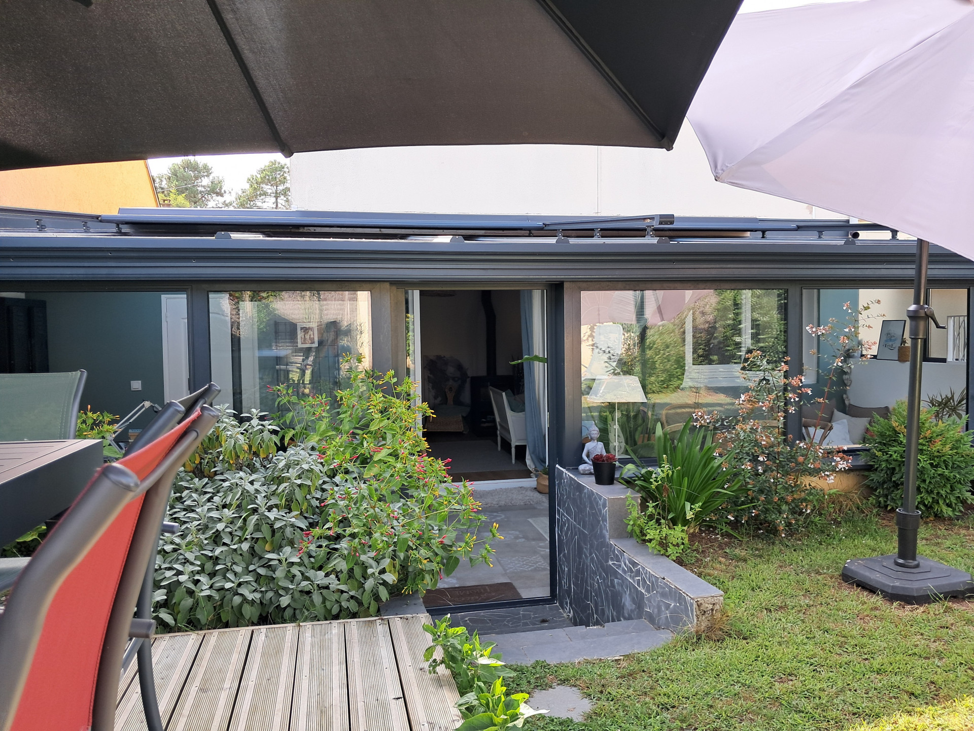 jardin - chambres d'hôtes à 600 mètres du virage de Mulsanne