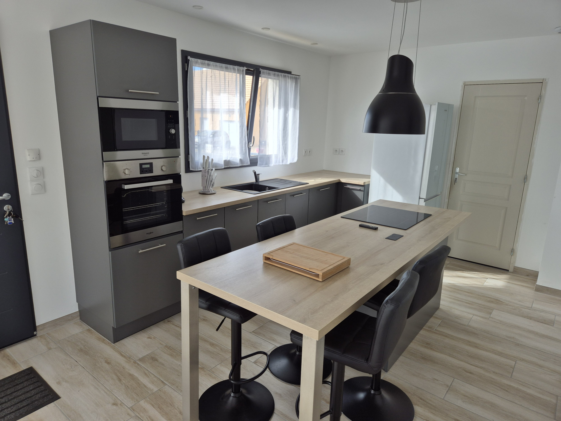 Maison 3 chambres proche circuit Maison 3 chambres proche circuit
