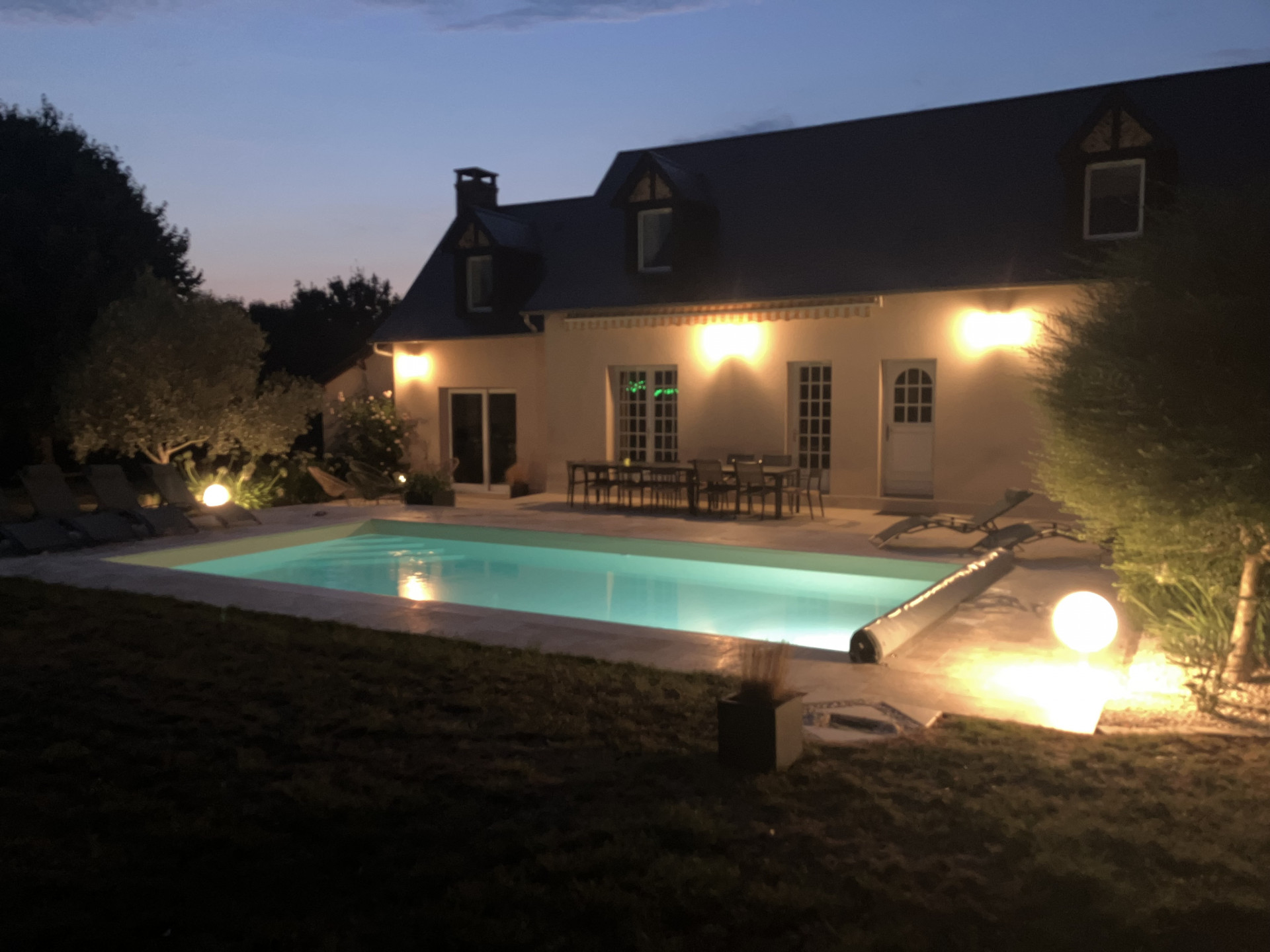 Maison avec piscine à 30mn du circuit des 24 Heures