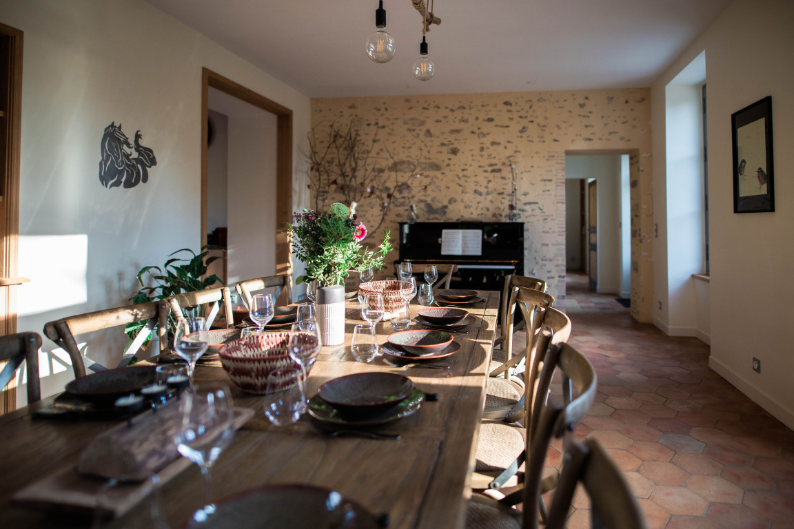 salle à manger - gîte à 12mn du circuit des 24H