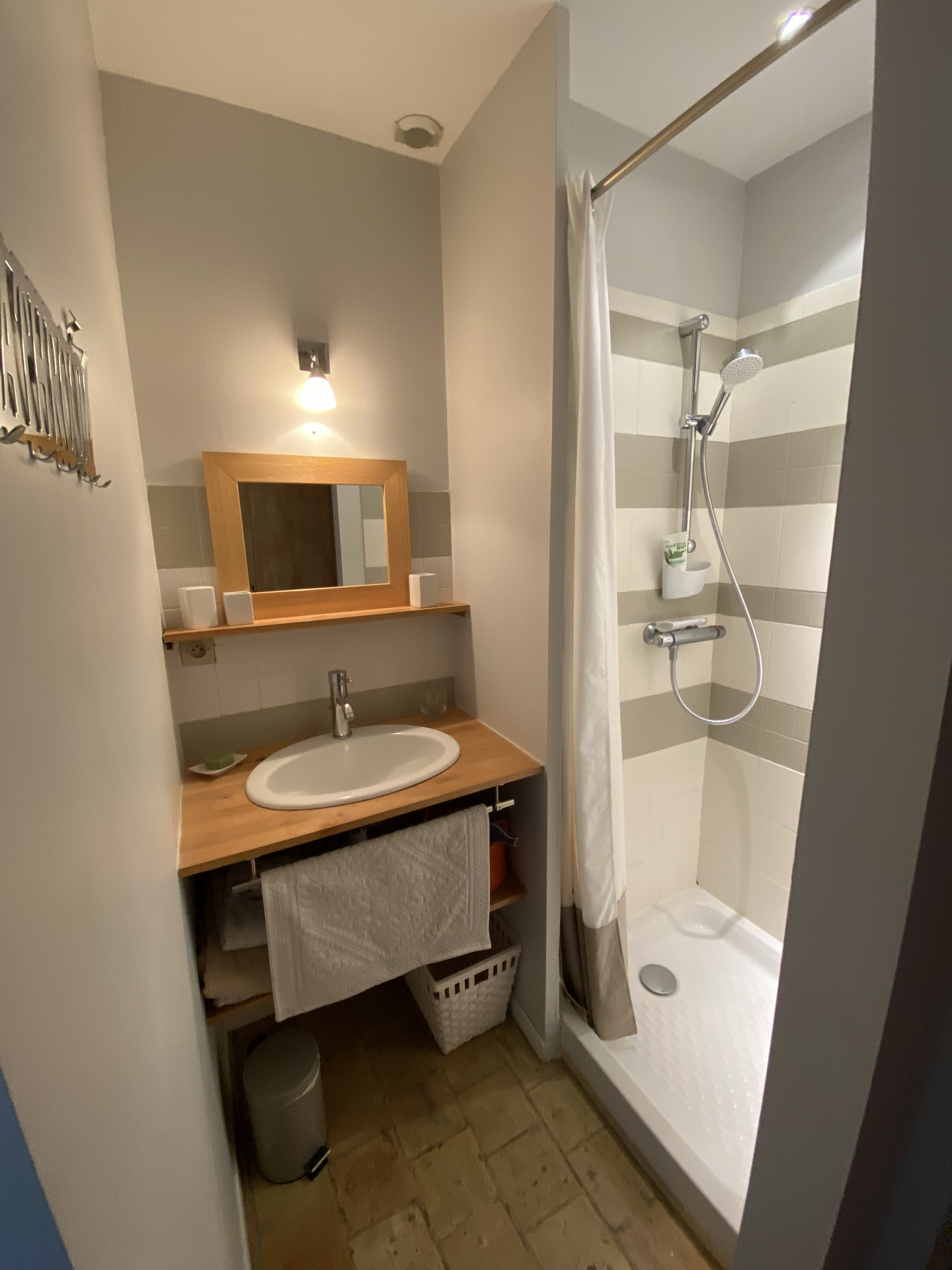 Salle de bain 1