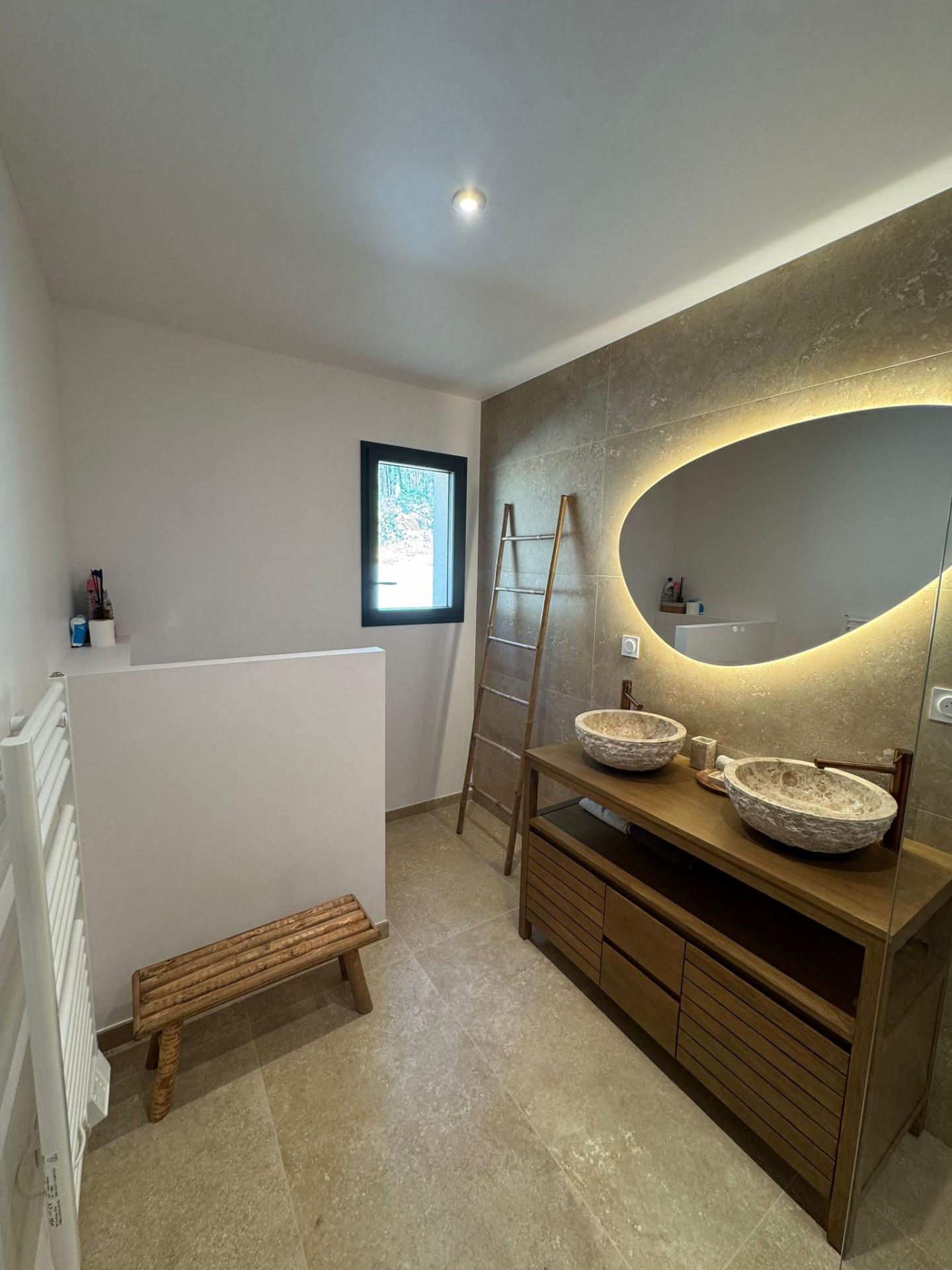 Salle de bain-25mn des 24H du Mans