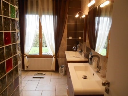 bathroom_24h_dumans_b&b