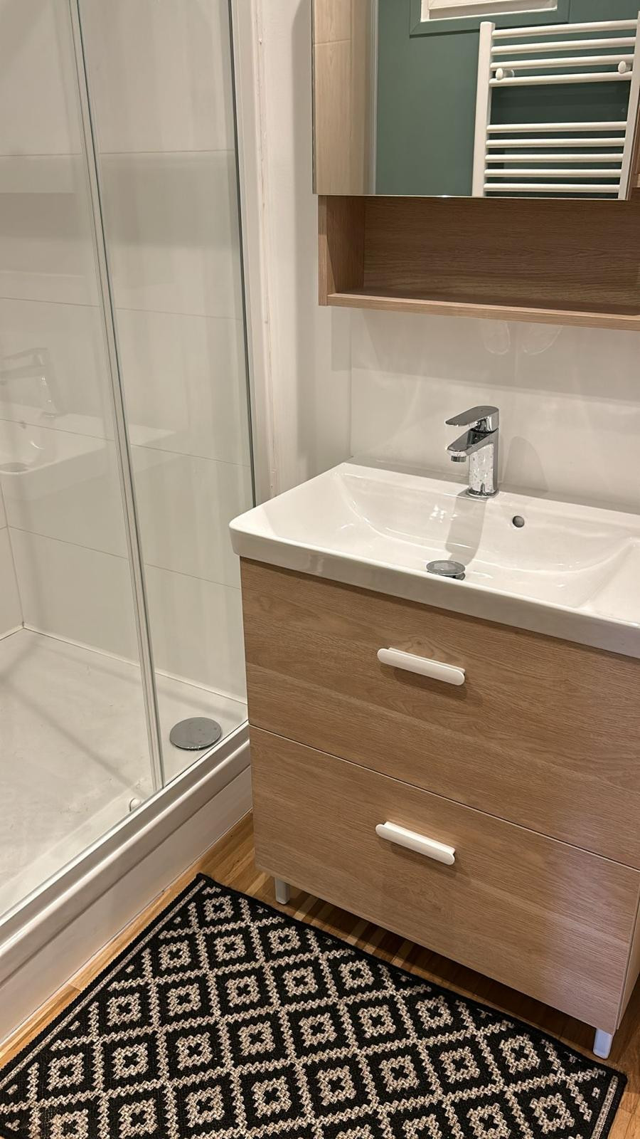 shower-room-15min-circuit-du-mans
