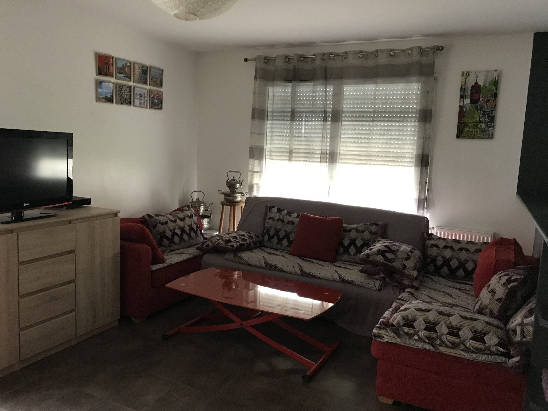 salon - apartment near the city center	